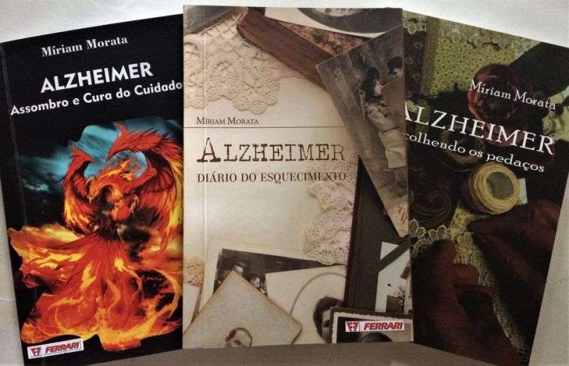 Arquivo:Livros sobre Alzheimer Miriam Morata Novaes.jpg